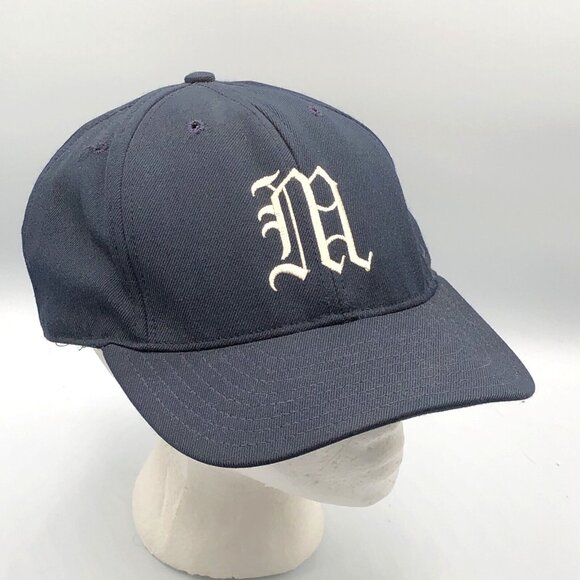 Vintage University Maine Black Bears Fitted Blue Hat Cap Size 7 1/4 Made in USA - Picture 7 of 11